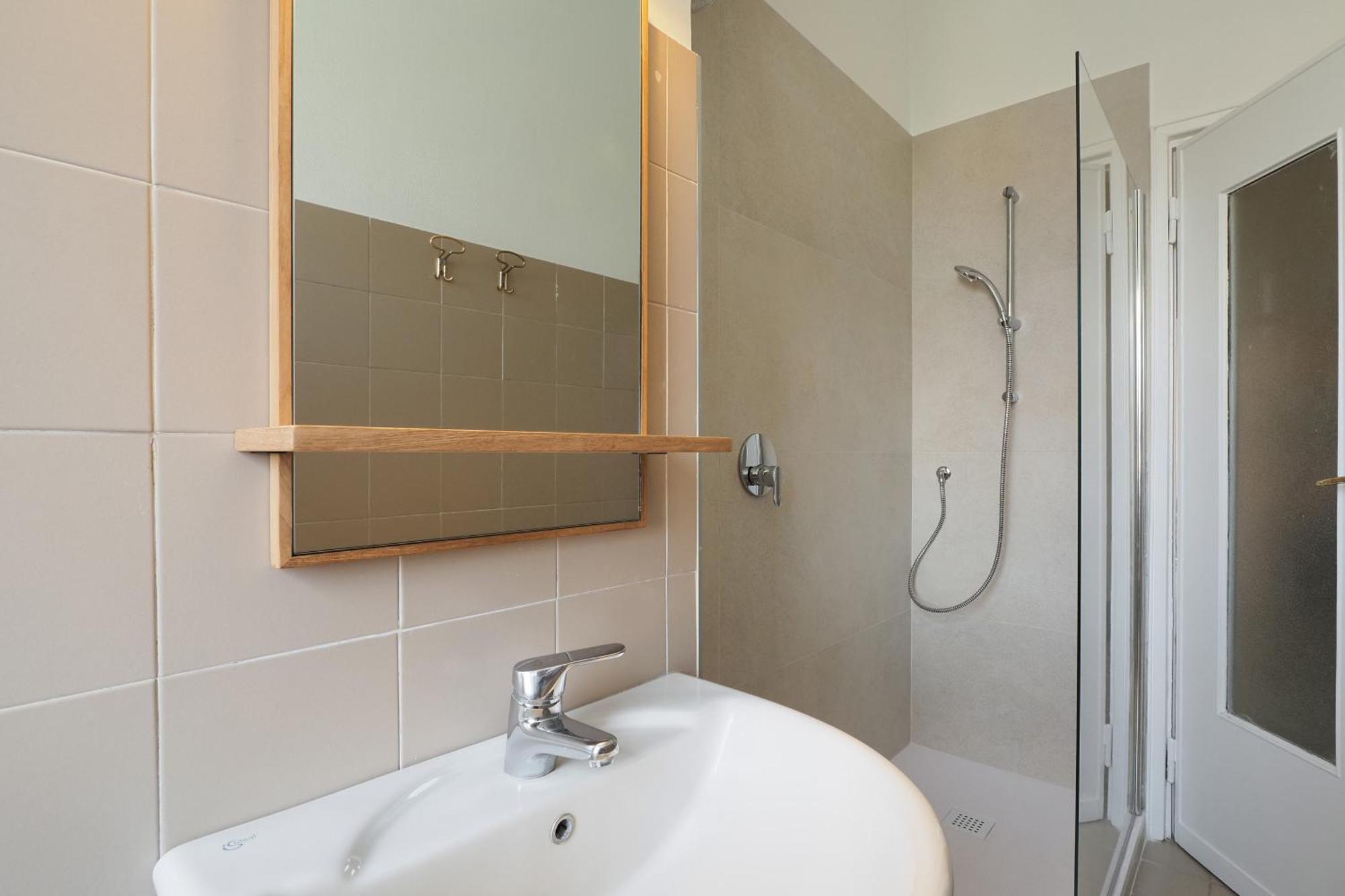 Elegant Moscova Apt ミラノ エクステリア 写真